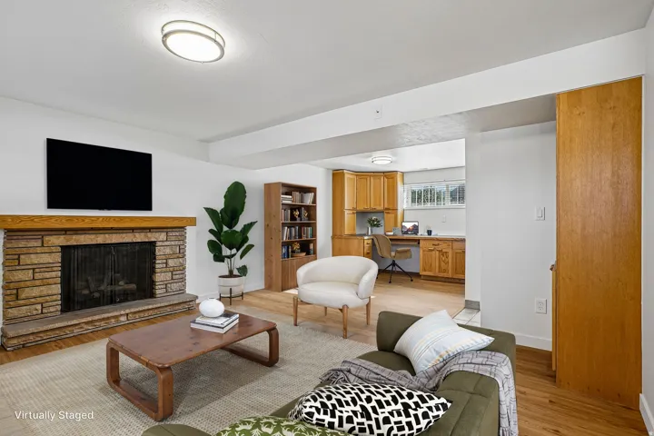 Virtual Staging
