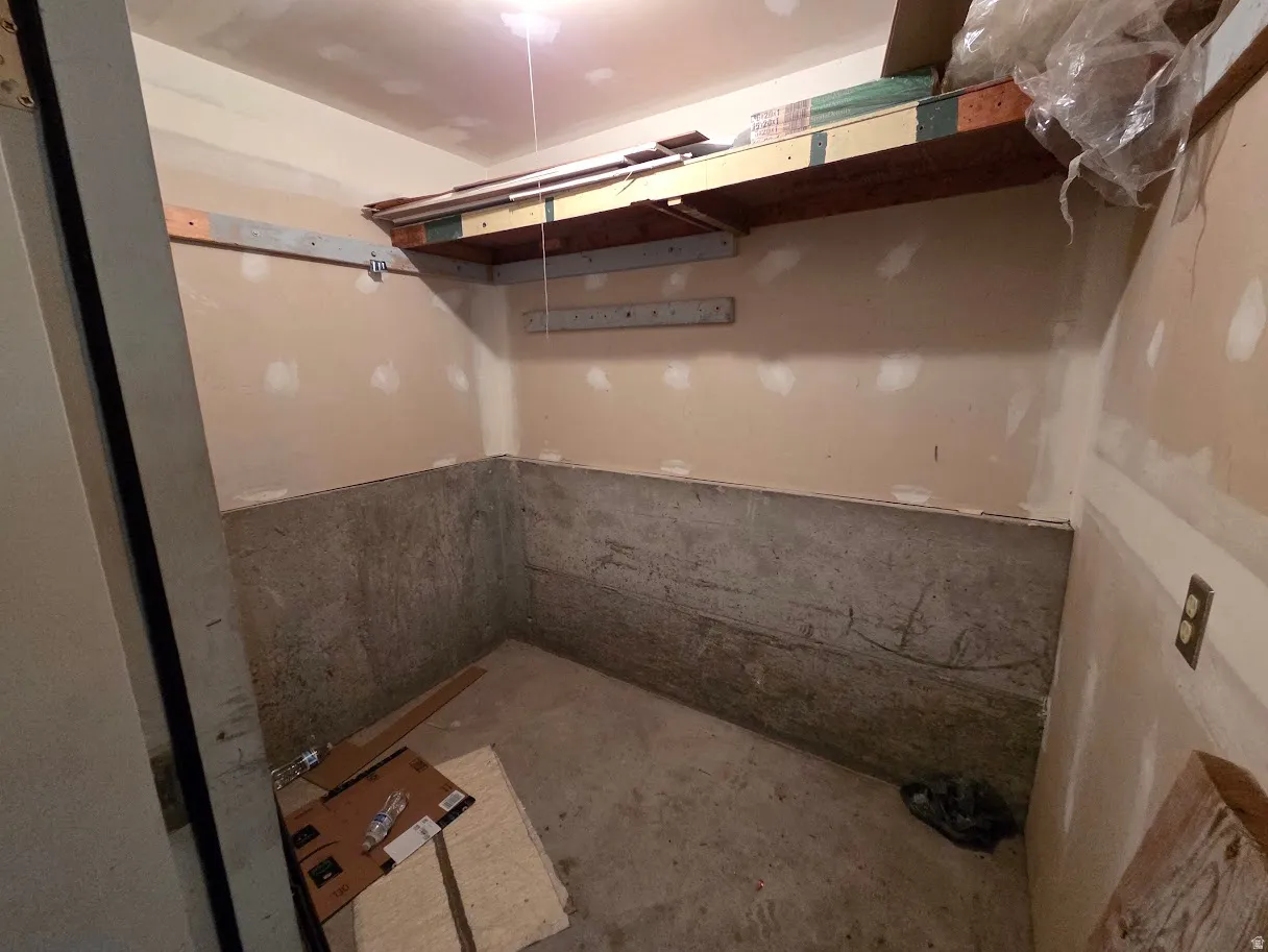Garage Storage room