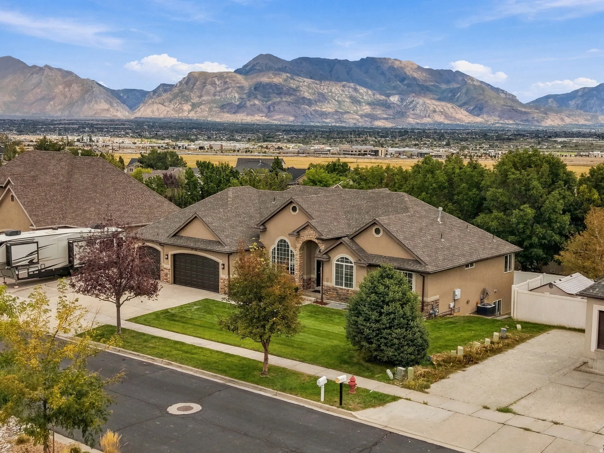 Awesome location with mountain views