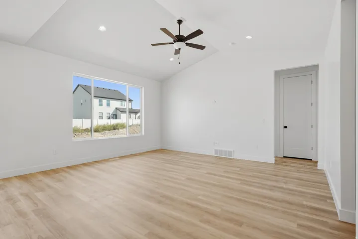 2365 E E Morning Glory Way, Eagle Mountain, Utah 84005
