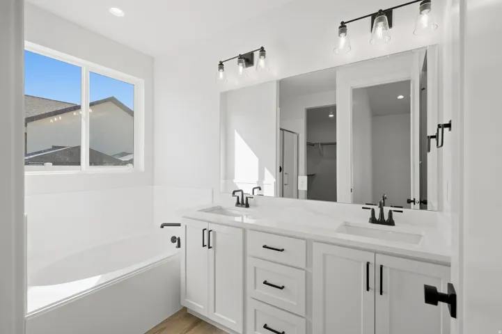 2365 E E Morning Glory Way, Eagle Mountain, Utah 84005