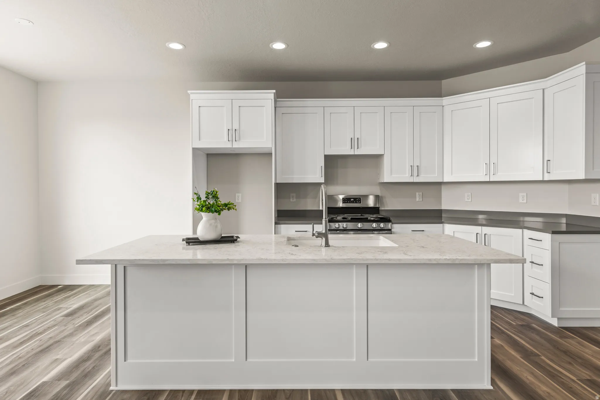 Photo is of a completed home for reference only and is from a previously completed home with similar finishes. Photos are intended to represent the style, quality, and finishes planned for this home. Actual finishes, colors, materials, and features may va