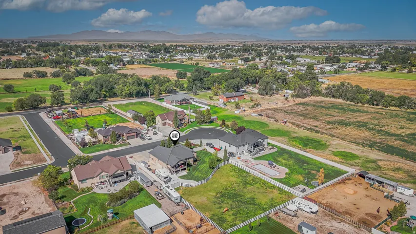 Aerial view of surrounding homes