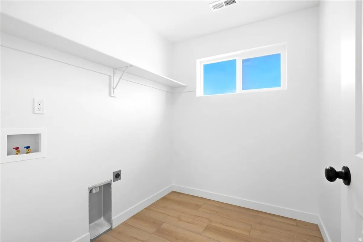 Laundry Room Upstairs