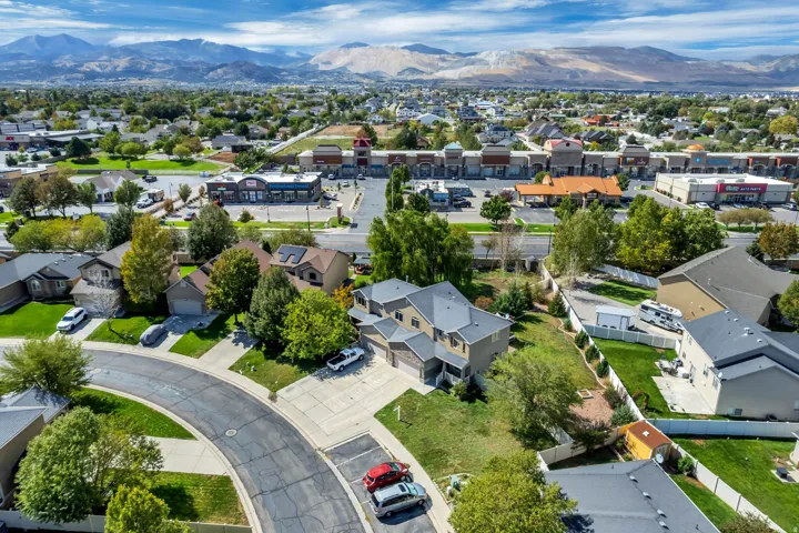 Residential neighborhood with mountain backdrop