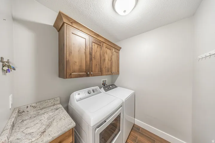 1693 N 690 W, West Bountiful, Utah 84087