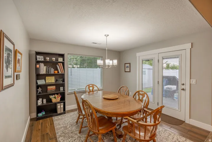 1693 N 690 W, West Bountiful, Utah 84087