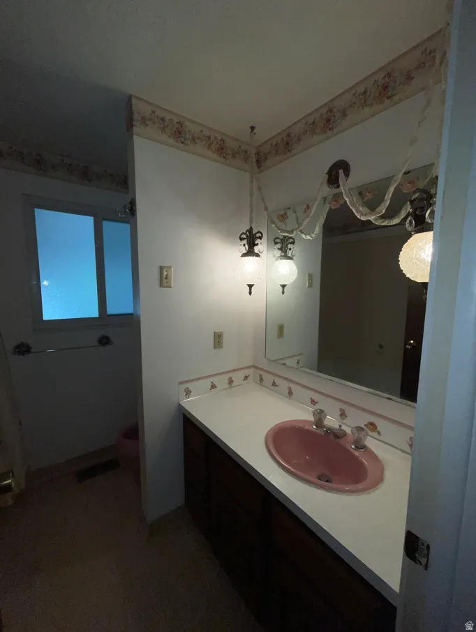 Upstairs Bathroom