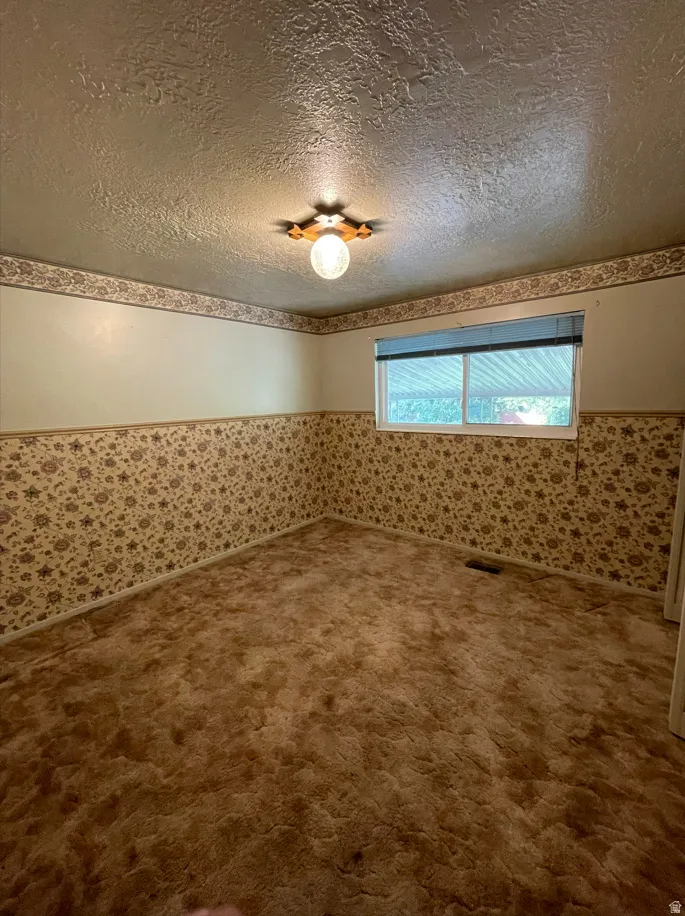 Upstairs Bedroom #2