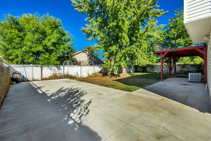 4023 S 700 W, Riverdale, Utah 84405