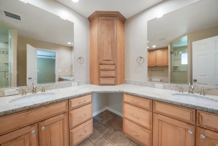 Dual integrated sinks with brushed nickel fixtures