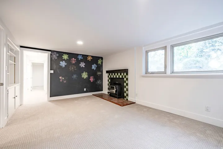 8505 S Kings Cove Dr, Salt Lake City, Utah 84121