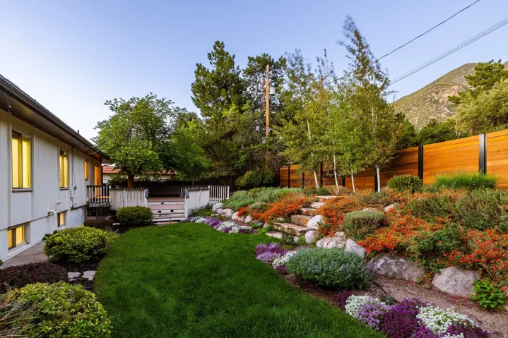 8505 S Kings Cove Dr, Salt Lake City, Utah 84121