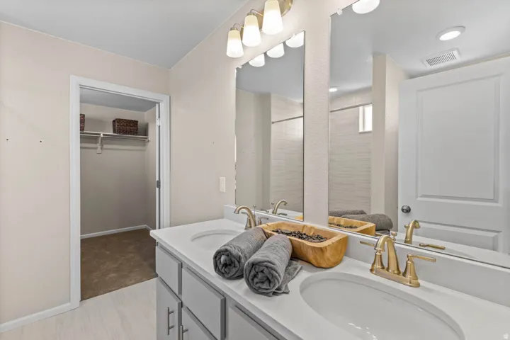 431 E Halls Creek Rd, Saratoga Springs, Utah 84045