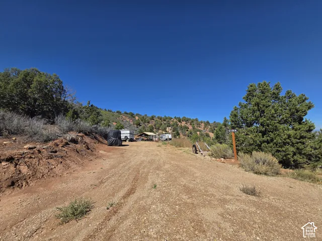 Beautiful 5 Acres on Current Creek Mountain!