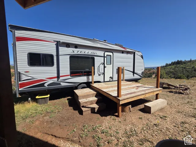 Detached covered gazebo, camper deck & wood shed included!!