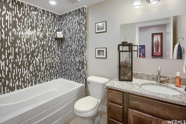 644 N Stonne Ln, Kaysville, Utah 84037