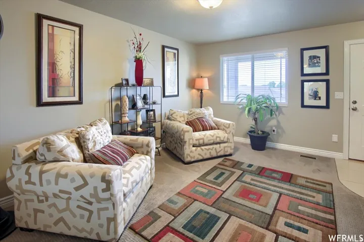 644 N Stonne Ln, Kaysville, Utah 84037
