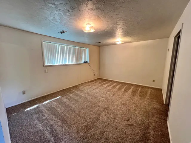 400 S Roosevelt Cir, Roosevelt, Utah 84066