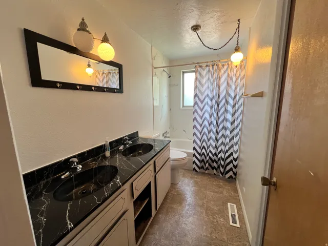 400 S Roosevelt Cir, Roosevelt, Utah 84066