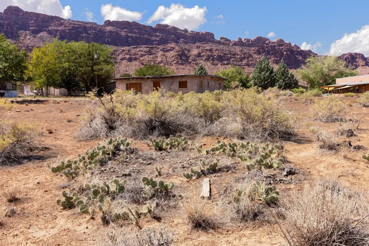 2061 E Starbuck Ln, Moab, Utah 84532