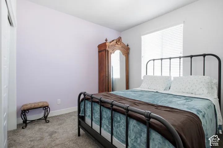 Large secondary bedrooms