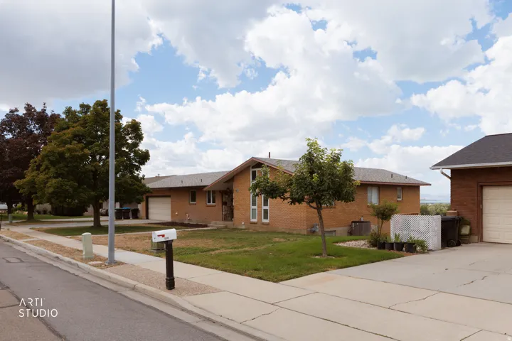1303 N Lakeview Dr, Provo, Utah 84604