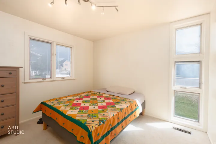 1303 N Lakeview Dr, Provo, Utah 84604