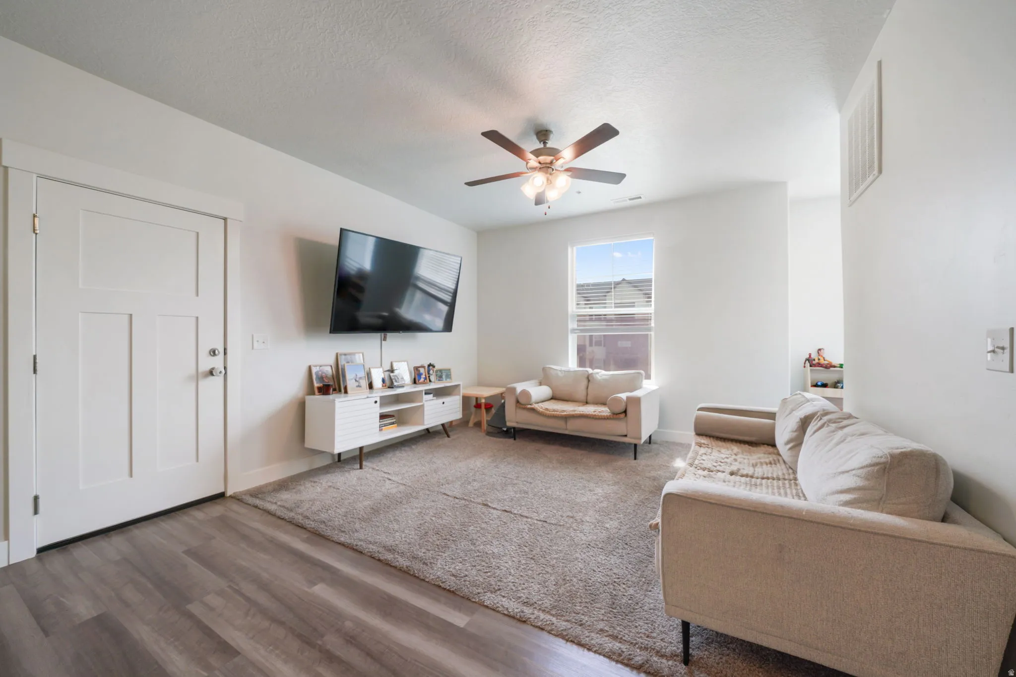 Recessed lighting and ceiling fan with integrated light