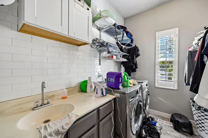 3795 S Sun Valley Dr, Grantsville, Utah 84029