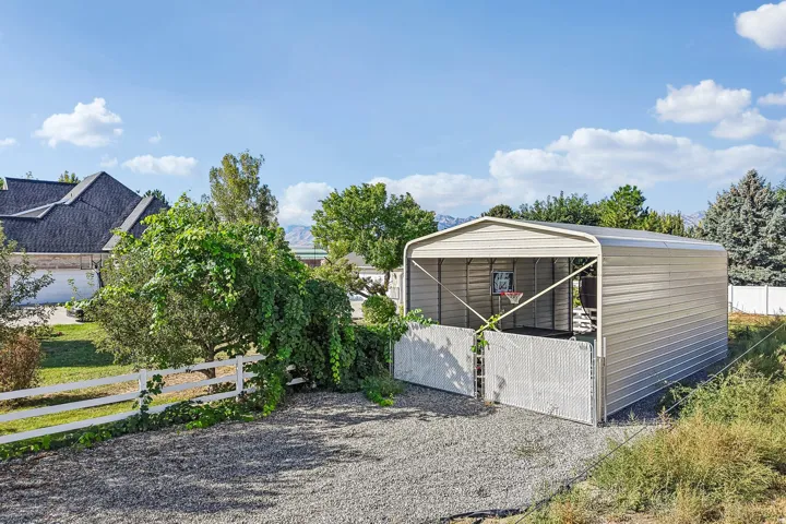 3795 S Sun Valley Dr, Grantsville, Utah 84029