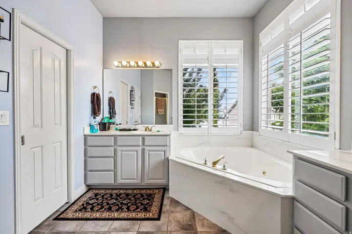 3795 S Sun Valley Dr, Grantsville, Utah 84029