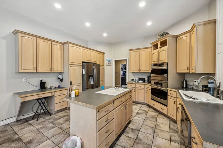 3795 S Sun Valley Dr, Grantsville, Utah 84029