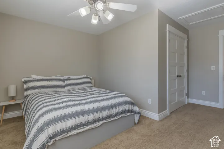 Upper bedroom #1