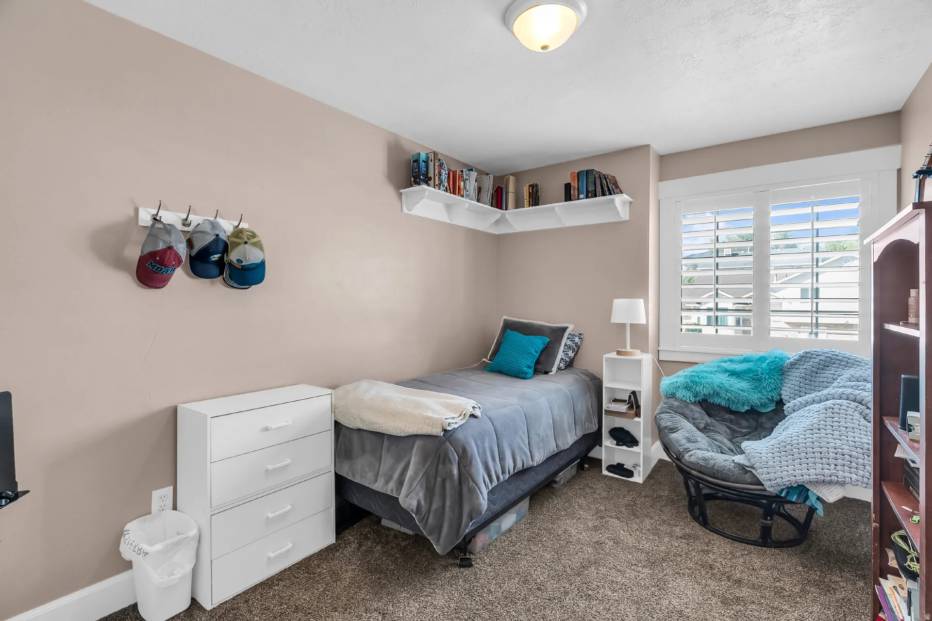 Bedroom 3, upper level