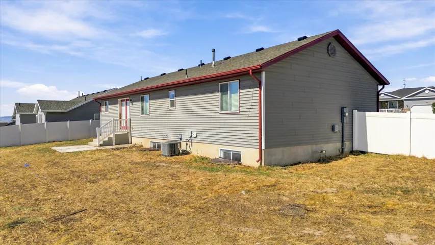 710 E 720 N, Smithfield, Utah 84335