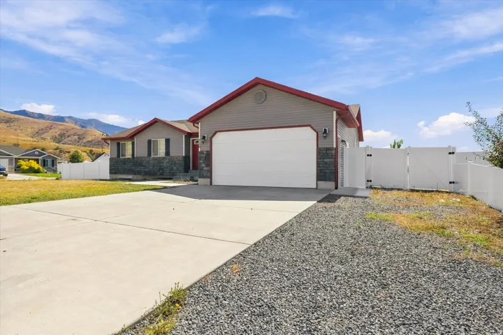 710 E 720 N, Smithfield, Utah 84335
