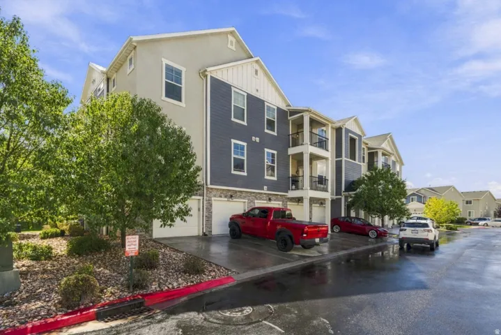 99 W Silver Springs Dr #1210, Orem, Utah 84058