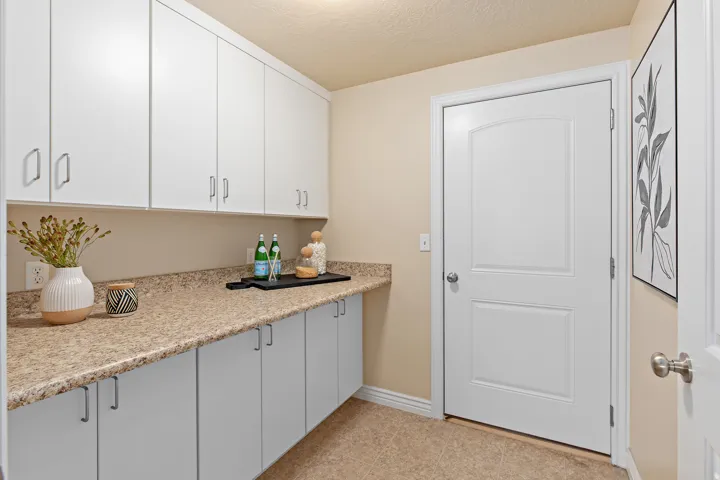 2661 W Maple Dr #271, Lehi, Utah 84043