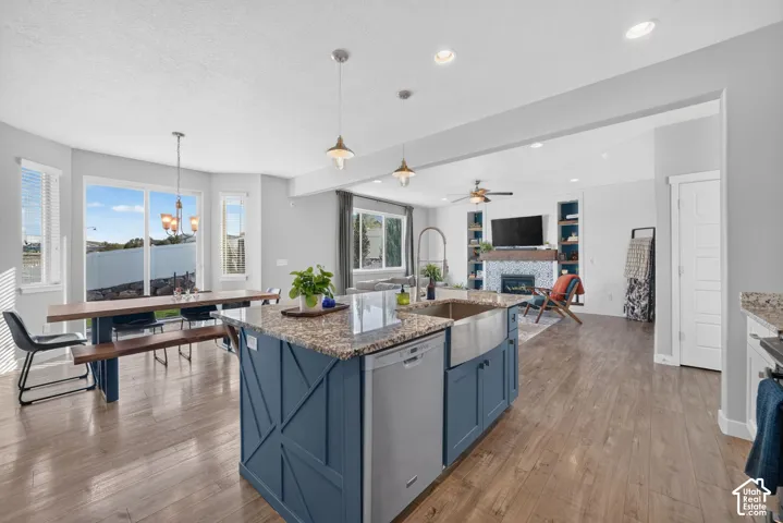 21 E Heron Hills Ave, Saratoga Springs, Utah 84045