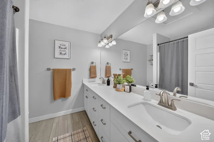 21 E Heron Hills Ave, Saratoga Springs, Utah 84045