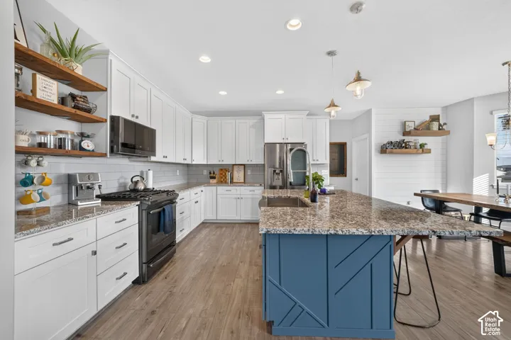 21 E Heron Hills Ave, Saratoga Springs, Utah 84045