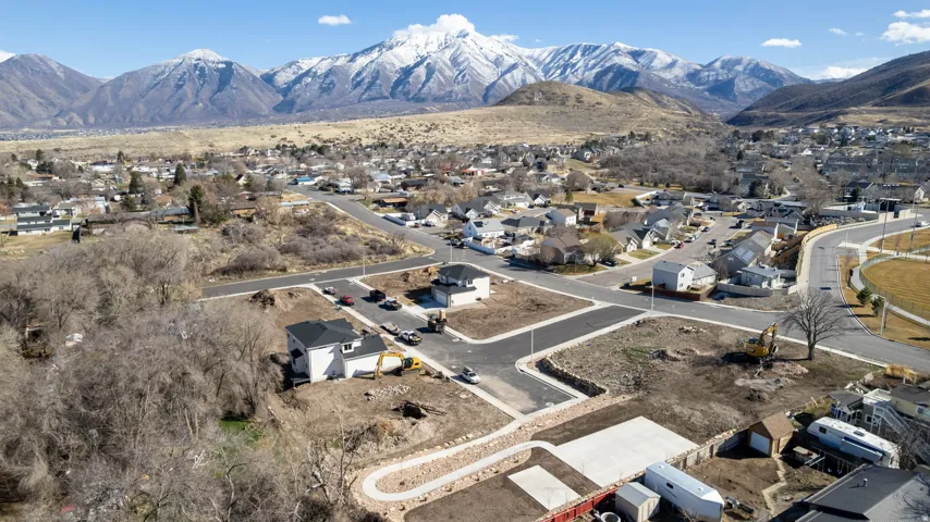 New construction homes with mountain backdrop
