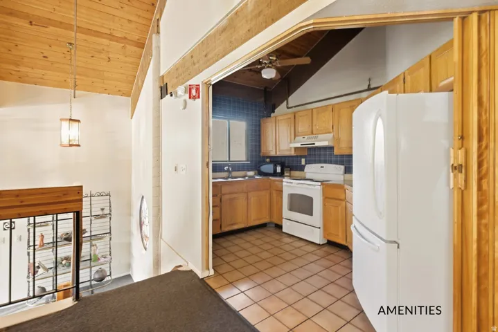 6841 N 2200 W #13i, Park City, Utah 84098