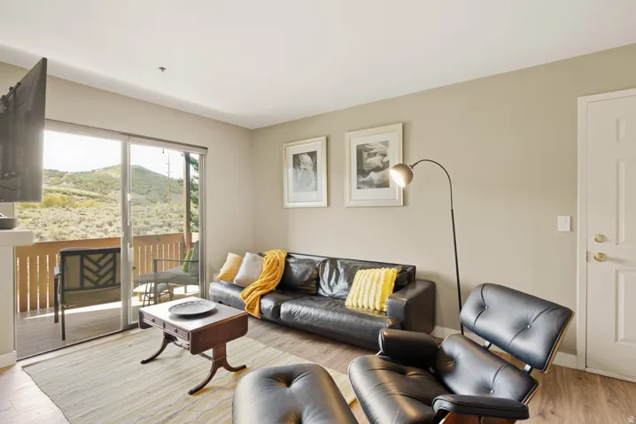 6841 N 2200 W #13i, Park City, Utah 84098