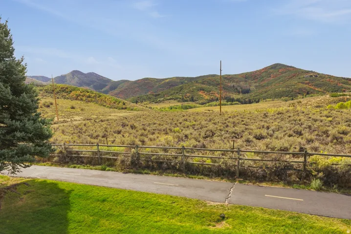 6841 N 2200 W #13i, Park City, Utah 84098