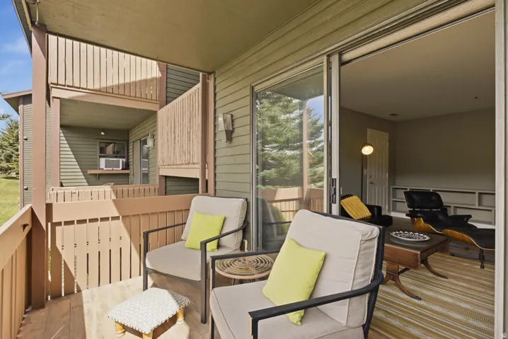 6841 N 2200 W #13i, Park City, Utah 84098
