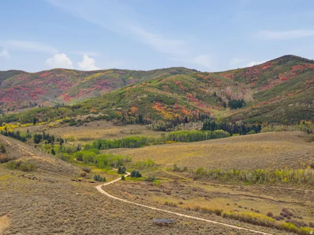 6841 N 2200 W #13i, Park City, Utah 84098