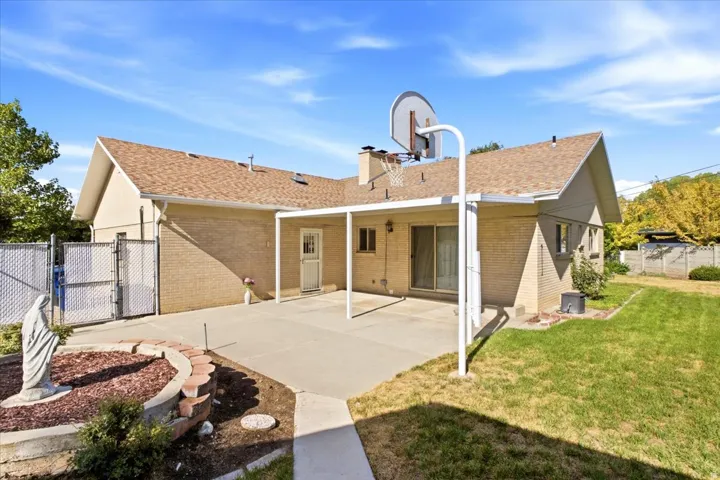 3669 S Kimbary Cir, Salt Lake City, Utah 84109