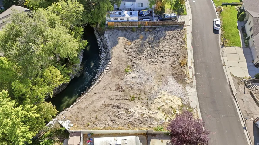 657 E Spruce Glen Rd, Murray, Utah 84107